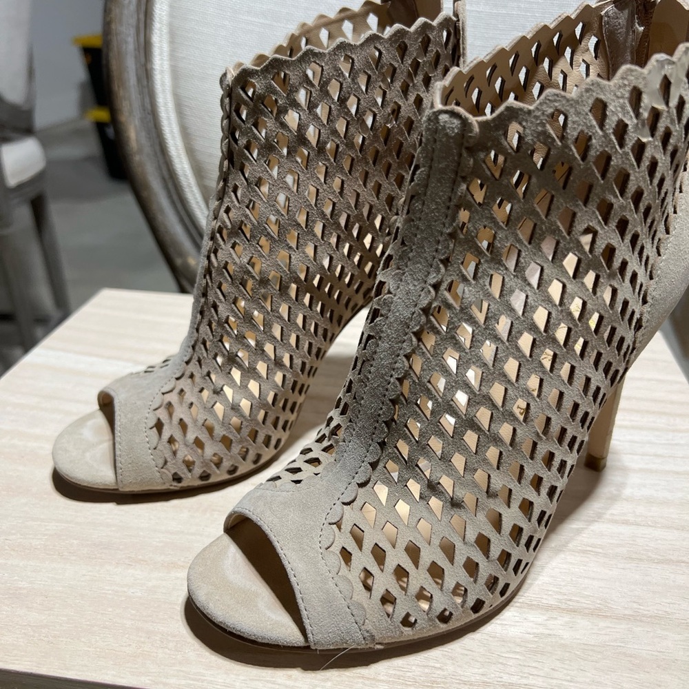 Ivanka Trump Didia Booties